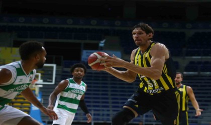 Fenerbahçe, hazırlık maçında Bursasporu 107-66 mağlup etti