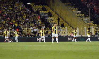 Fenerbahçenin 32 maçlık yenilmezlik serisi derbide sona erdi