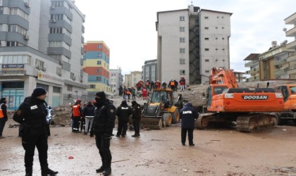 Gaziantepte 21 kişinin öldüğü Gölgeler Apartmanıyla ilgili karar çıktı