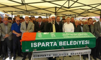 Isparta Belediye Başkanının kızı Ispartada son yolculuğuna uğurlandı