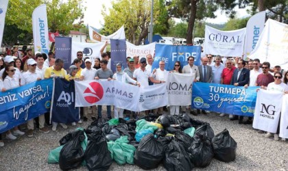 Kemer Belediyesinden Dünya Temizlik Günü etkinliği