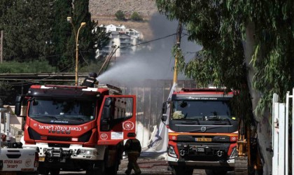 Lübnandan İsraile 65 roket ateşlendi