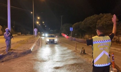 MEDAR ile gece denetimi: 12 araç trafikten men edildi