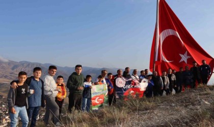 Oltu protokolü Sitare Dağına tırmandı