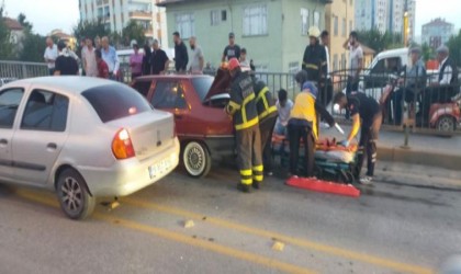 Osmancık köprüsünde trafik kazası: 3 yaralı