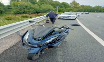 Otomobilin çarptığı motosiklet sürücüsü hastanede öldü