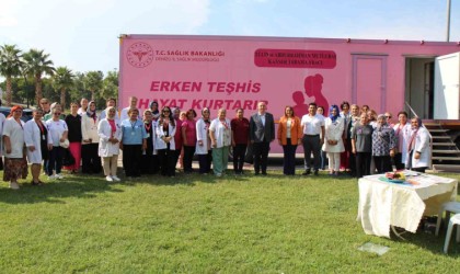 Sağlık çalışanlarına ziyaret edilerek halk haftası kutlandı