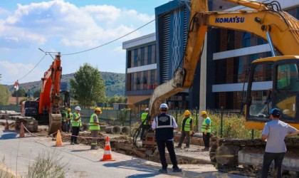 Söğütlüyü güçlü altyapısına kavuşturacak projede çalışmalar başlıyor