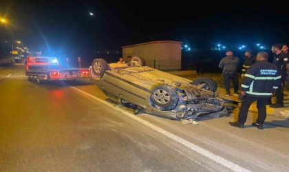 Takla atan otomobil yaklaşık 50 metre sürüklendi: 1 yaralı