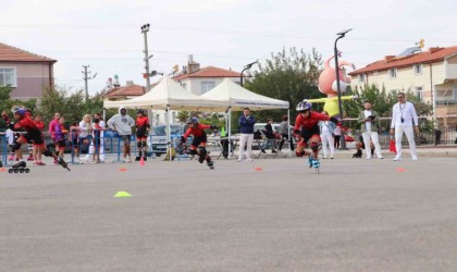 Tekerlekli Paten Türkiye Şampiyonası Karamanda başladı