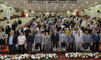 TOGÜde psikolojik danışmanlıkta teori ve pratiği birleştiren çalıştay gerçekleştirildi