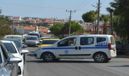 Turistik Cunda Adası yolu az daha ulaşıma kapatılıyordu