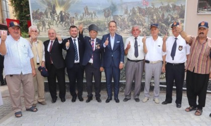 Yeniden Refah Partisi lideri Erbakan: Gazilere verilen haklar iyileştirilmeli, şehit aileleri ve gazilerimizi tatmin edecek hale getirilmeli