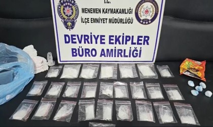 3 uyuşturucu taciri polis devriyesinde yakalandı