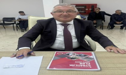 AK Partide yeni meclis üyesi Sünetci, ilk meclise katıldı