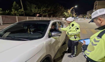 Alacada polis ekiplerinden huzur uygulaması