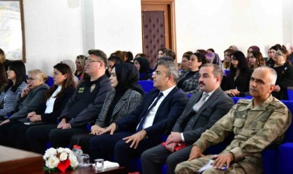 Ardahanda En İyi Narkotik Polisi Anne Semineri