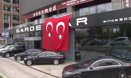 Ataşehirde galeri kurşunlandı, olay anı kamerada