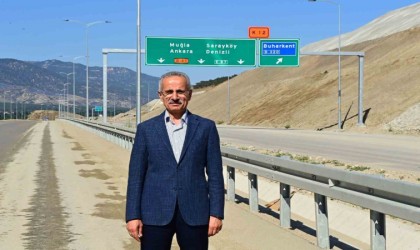 Aydın-Denizli otoyolu 17 Ekimde trafiğe açılıyor