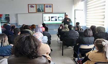 Bilecikte öğretmenlere Narkorehber eğitimi verildi