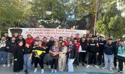 Bilecikte taraftar gruplarından kadına ve çocuğa yönelik şiddete karşı karanfilli eylem