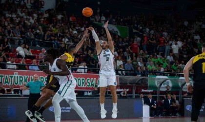 FIBA Şampiyonlar Ligi: Karşıyaka: 76 - Tenerife: 87