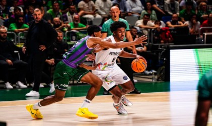 FIBA Şampiyonlar Ligi: Unicaja :112 - Aliağa Petkimspor:77