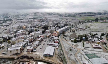 Kastamonuda kar yağışı etkili oluyor: Kar kalınlığı 15 santimetreye ulaştı