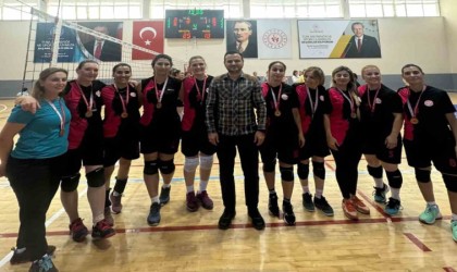 Kayseri Milli Eğitim Müdürlüğü Voleybol takımları Türkiye Finallerine katılacak