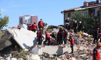 Konyadaki deprem tatbikatı gerçeğini aratmadı