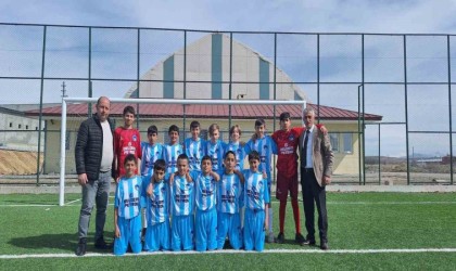 Köprüköyü Sporcu Fabrikası Yaptı