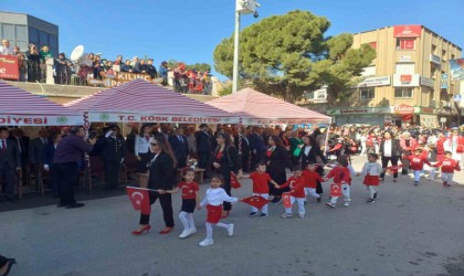 Köşkte Cumhuriyet Bayramı törenle kutlandı