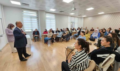 Kütahyada öğretmenlere yönelik STEM Kursu 1. grup eğitimleri başladı