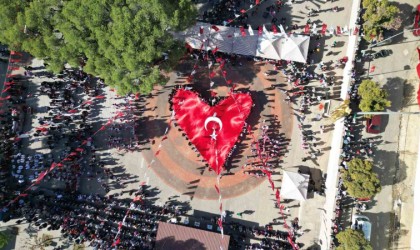 Kuyucakta Cumhuriyet coşkusu meydanlara sığmadı