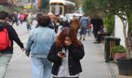 Mevsim geçişlerinde hastalıktan korunmak için uzmanından tavsiyeler