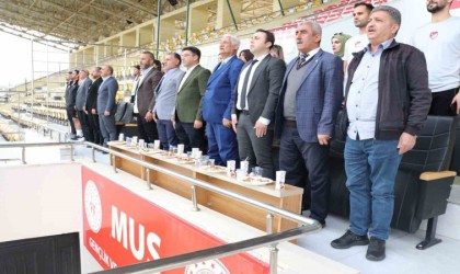 Muşta hakemler ve gözlemciler sezon açılışını yaptı