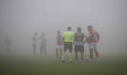 Nacional - Benfica maçı yoğun sis nedeniyle ertelendi