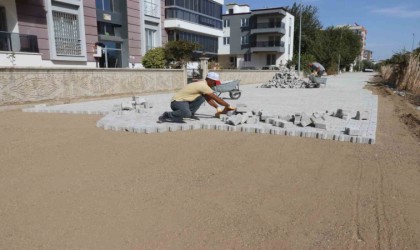 Nazillide yol çalışmaları sürüyor