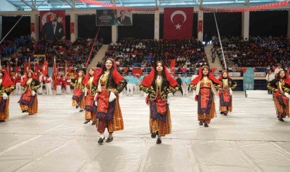 Niğdede Cumhuriyet Bayramı coşkuyla kutlandı