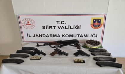 Siirtte silah kaçakçılığı yapan 2 şüpheli yakalandı