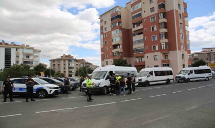 Tekirdağda okul ve yurt çevrelerinde güvenlik denetimleri: 16 aranan şahıs yakalandı