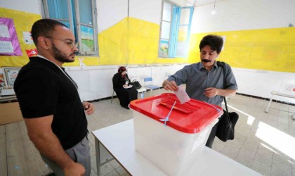 Tunusta halk cumhurbaşkanlığı seçimi için sandık başında