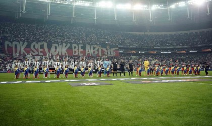 UEFA Avrupa Ligi: Beşiktaş: 0 - Eintracht Frankfurt: 0 (Maç devam ediyor)