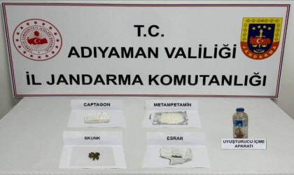 Uyuşturucu denetimlerinde 12 şahıs gözaltına alındı