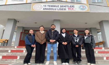 Vanlı öğrenciler Filistine destek için klip çekti