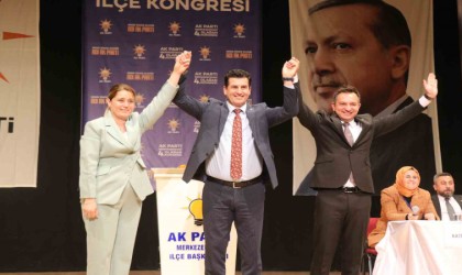 AK Parti Merkezefendide bayrak değişimi gerçekleşti