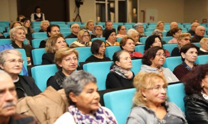 ALKÜ Tazelenme Üniversitesinde ilk ders heyecanı