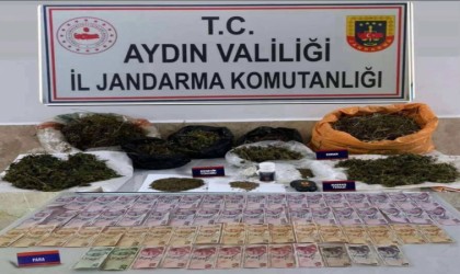 Aydında jandarma ekiplerinden uyuşturucu operasyonları: 33 gözaltı