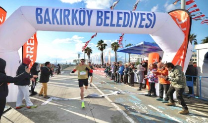 Bakırköyde Öğretmenler Günü Koşusu düzenlendi