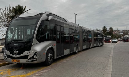 Bandırmada 282 kişilik metrobüs hizmete girdi